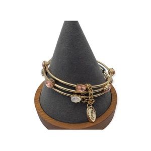 Nicole 3 bangle bracelet